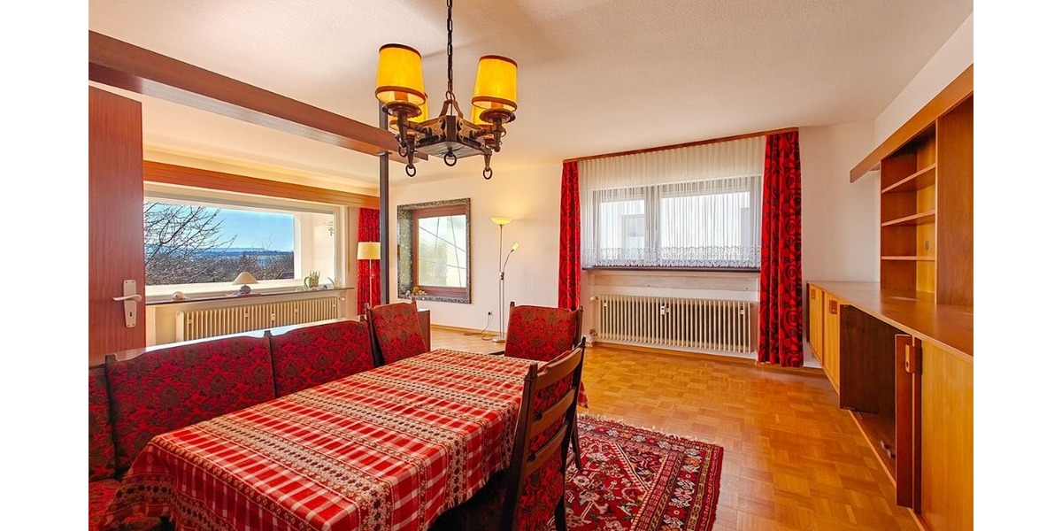 5-Zimmer Wohnung in Pliezhausen inkl. Balkon, Garten und Garage - 5- Pliezhausen | Angebot:25391039