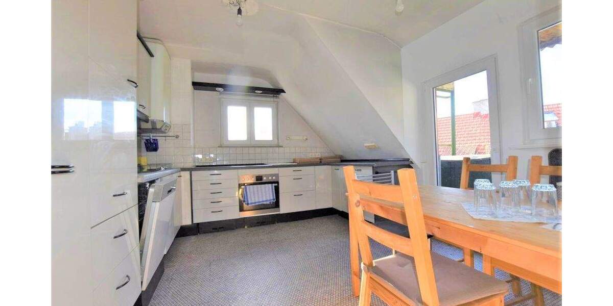 Etagenwohnung Stuttgart Mitte - 4 Zimmer, 86 m&sup2;, 420.000&euro; | Angebot:25662272