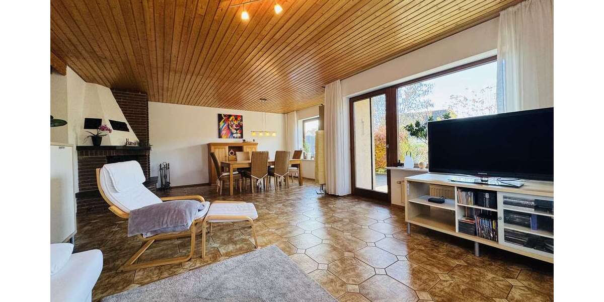 Einfamilienhaus Wildberg - 7 Zimmer, 149 m&sup2;, 450.000&euro; | Angebot:25860884