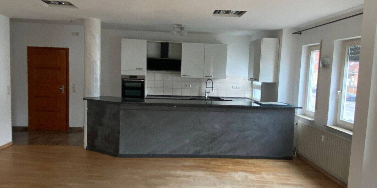 Etagenwohnung Unterhausen Unterhausen - 4 Zimmer, 110 m&sup2;, 350.000&euro; | Angebot:25927759