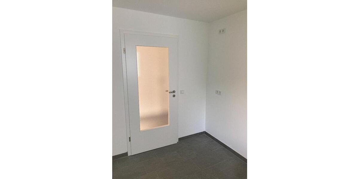 Etagenwohnung Stuttgart Birkach - 3 Zimmer, 72 m&sup2;, 1.295&euro; | Angebot:23049390
