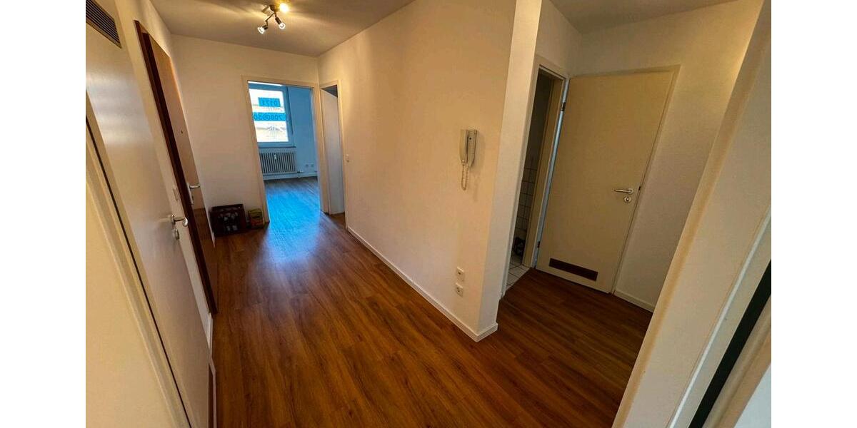 Etagenwohnung Reutlingen Reutlingen (Kernstadt) - 3 Zimmer, 83 m&sup2;, 315.000&euro; | Angebot:27189741