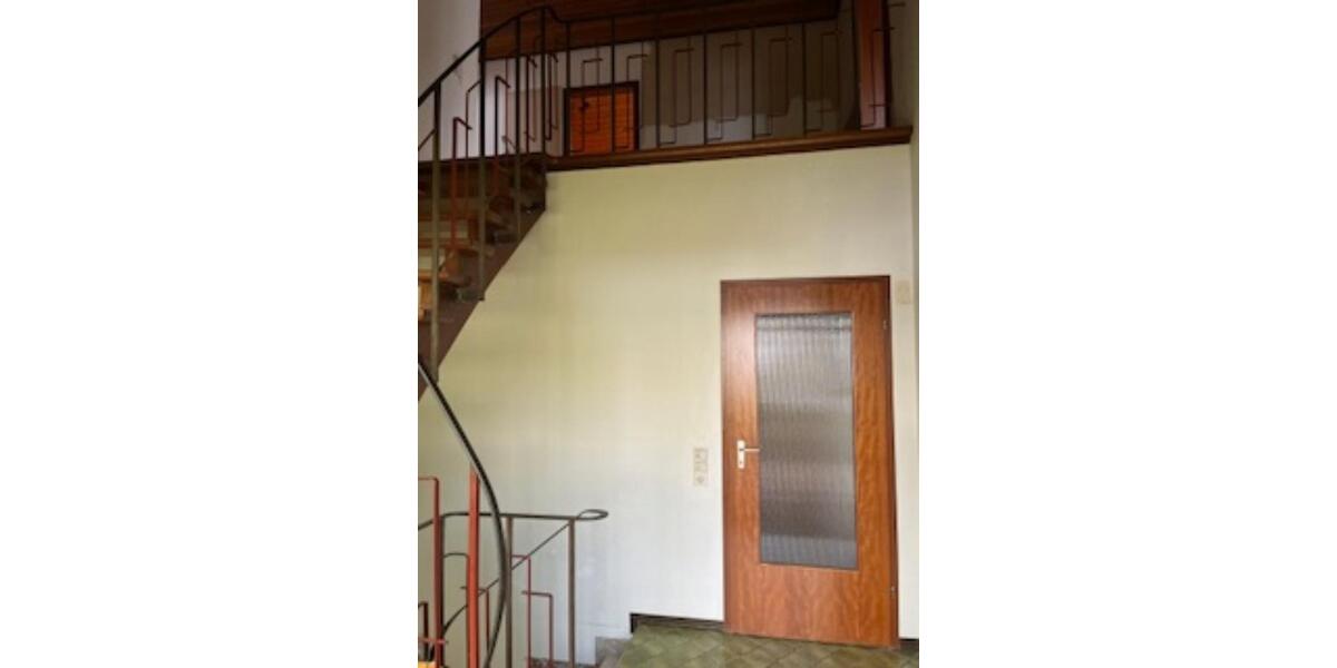 Einfamilienhaus Herrenberg - 3.5 Zimmer, 231 m&sup2;, 640.000&euro; | Angebot:24842540