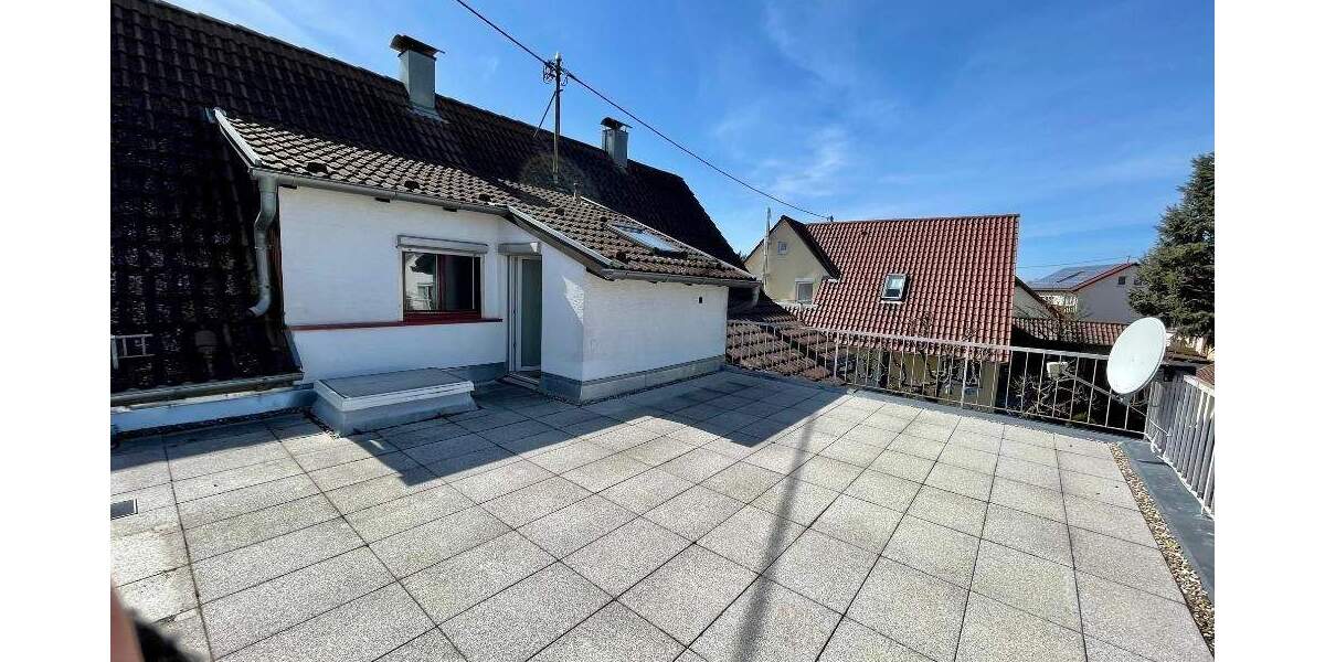 Doppelhaushälfte Renningen - 7 Zimmer, 155 m&sup2;, 2.200&euro; | Angebot:25898274
