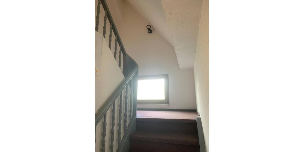 Dachgeschoßwohnung Eutingen im Gäu - 4 Zimmer, 85 m&sup2;, 627&euro; | Angebot:24178312