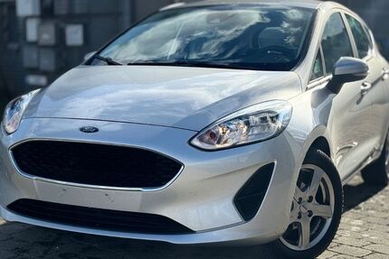 Ford Fiesta 90.000 km 8.450 &euro; Metzingen 72555