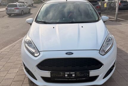 Ford Fiesta 95.000 km 5.499 &euro; Stuttgart 70376