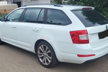 Skoda Octavia 230.000 km 4.900 &euro; Erkenbrechtsweiler 73268