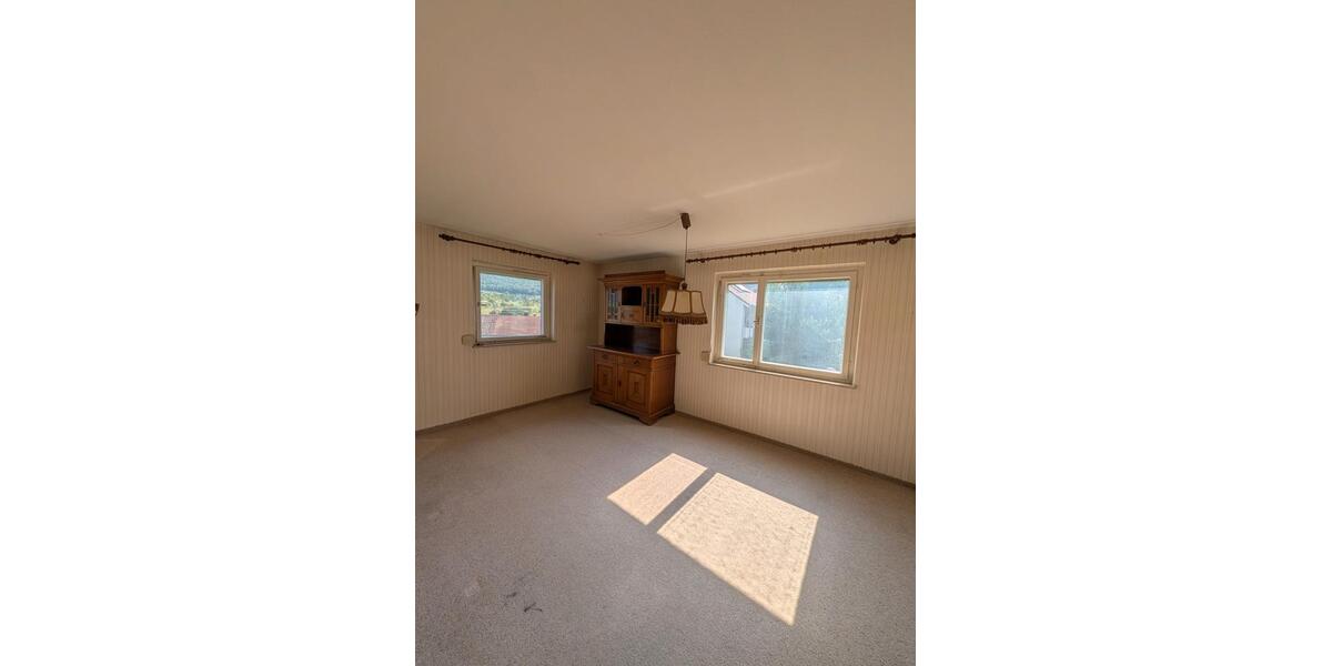 Doppelhaushälfte Dettingen an der Erms - 4.5 Zimmer, 106 m&sup2;, 295.000&euro; | Angebot:27259194
