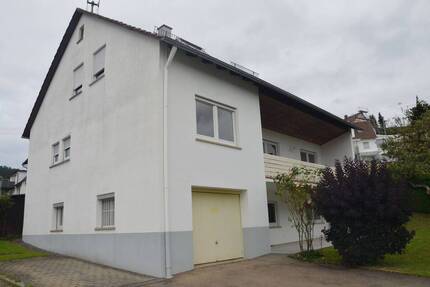 Haus Jungingen - 8 Zimmer, 220 m&sup2;, 395.000&euro; | Angebot:25815041