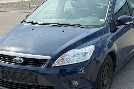 Ford Focus 124.999 km 1.550 &euro; Bisingen 72406