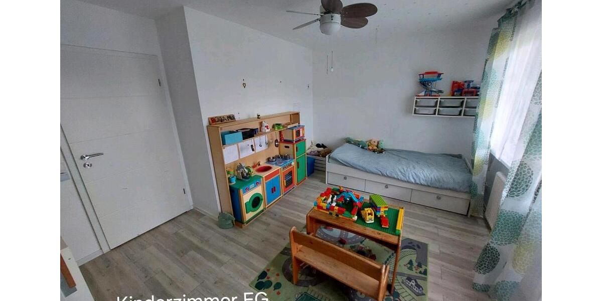 Einfamilienhaus Bad Urach - 7 Zimmer, 192 m&sup2;, 499.000&euro; | Angebot:25338654