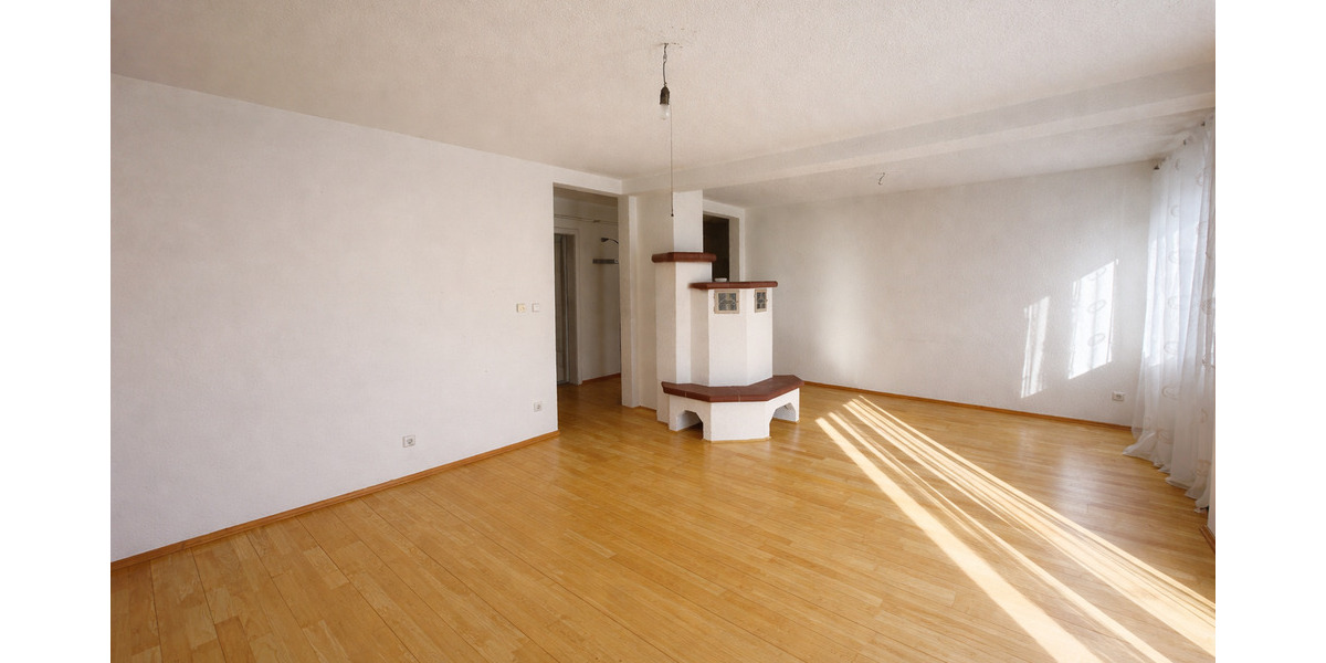 Mehrfamilienhaus, Wohnhaus Stuttgart Degerloch - 8 Zimmer, 181 m&sup2;, 778.000&euro; | Angebot:25836698