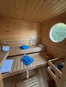 GRÜNE OASE MIT SAUNA & MEHREREN TERRASSEN - Einfamilienhaus Sindelfingen Darmsheim | Angebot:26823870