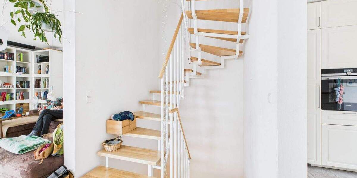 Doppelhaushälfte Ostelsheim - 5 Zimmer, 172 m&sup2;, 697.000&euro; | Angebot:25686346