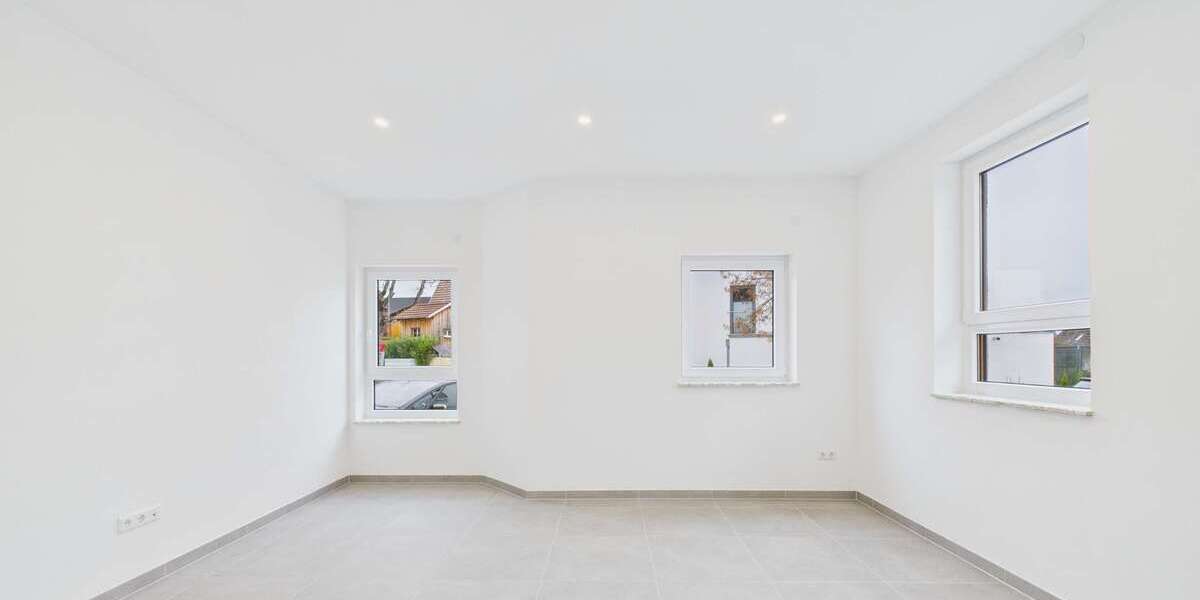 Etagenwohnung Mötzingen - 8 Zimmer, 175 m&sup2;, 650.000&euro; | Angebot:26037663