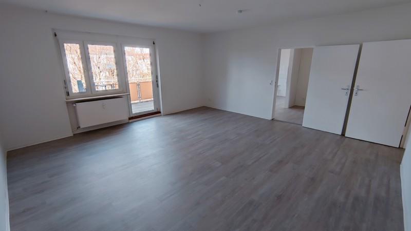 Erdgeschoßwohnung Ostfildern - 3 Zimmer, 99 m&sup2;, 1.035&euro; | Angebot:26336486