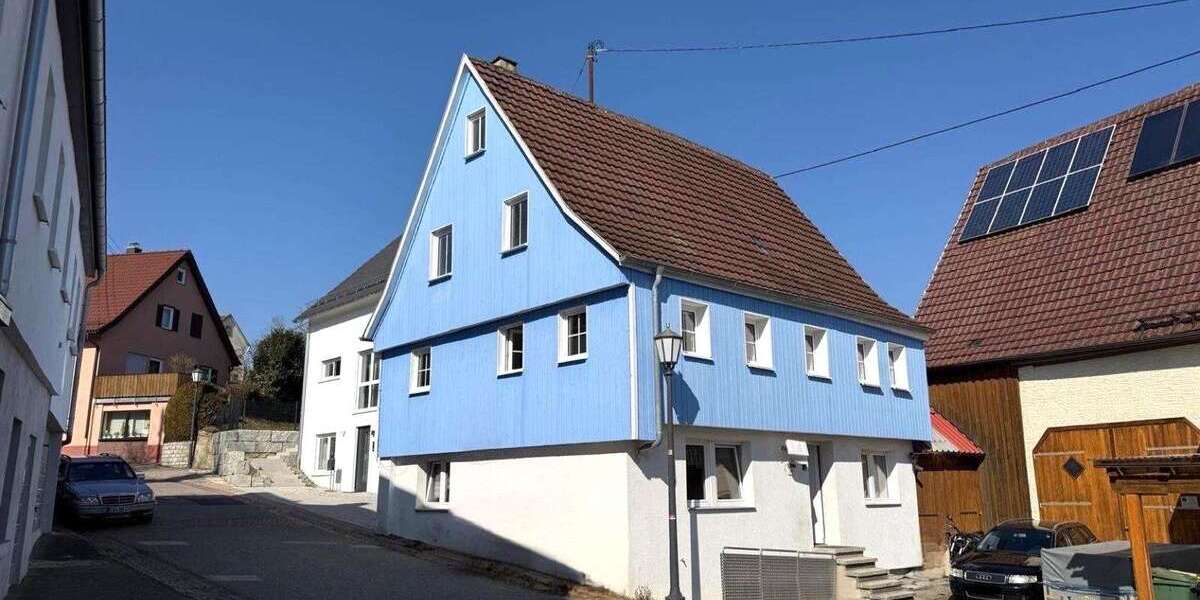 Einfamilienhaus Ostelsheim - 7 Zimmer, 148 m&sup2;, 229.000&euro; | Angebot:25255363