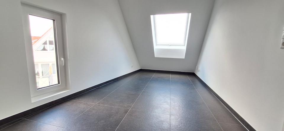 Maisonettenwohnung Ofterdingen - 4 Zimmer, 110 m&sup2;, 2.000&euro; | Angebot:25964383