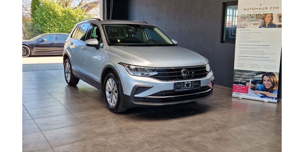 VW Tiguan 97.000 km 22.999 &euro; Gäufelden 71126