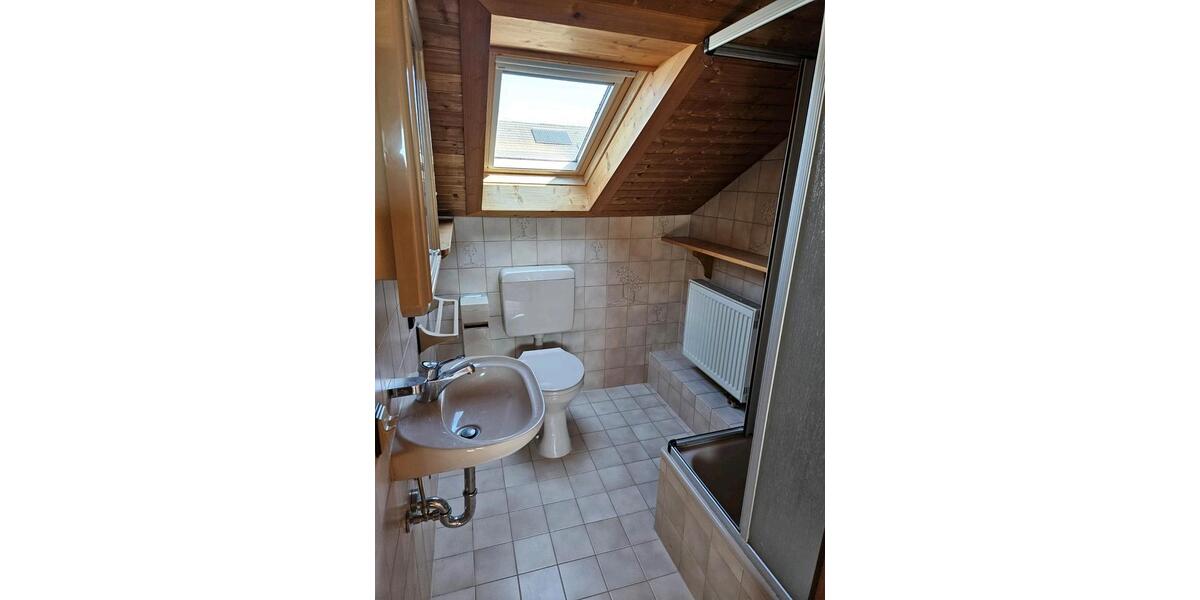 Reihenhaus Herrenberg - 5 Zimmer, 140 m&sup2;, 480.000&euro; | Angebot:25838537