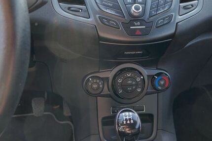 Ford Fiesta 111.045 km 4.800 &euro; Wildberg - Sulz am Eck 72218