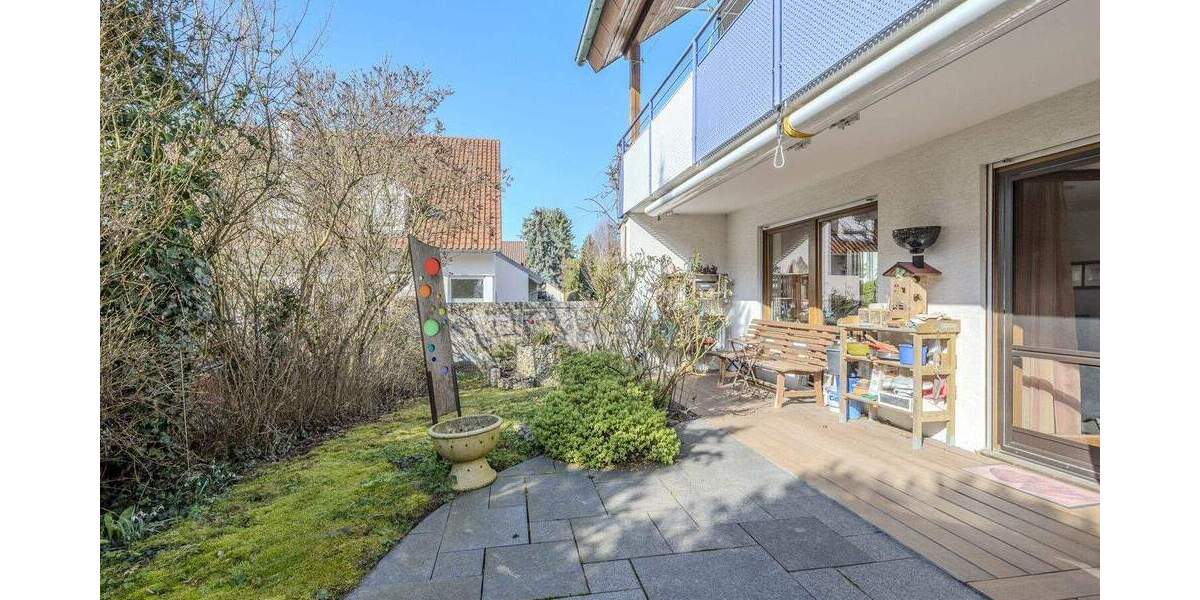 Einfamilienhaus Wolfschlugen - 7 Zimmer, 248 m&sup2;, 739.000&euro; | Angebot:25836556