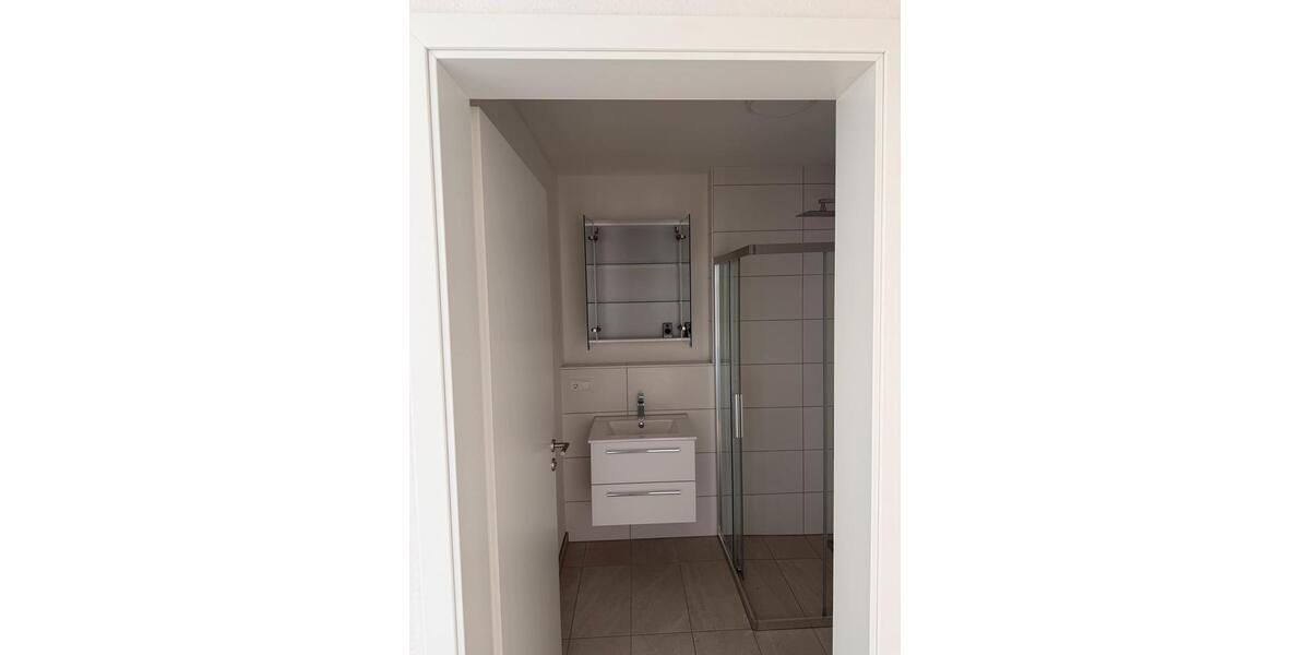 Erdgeschoßwohnung Nürtingen - 2 Zimmer, 44 m&sup2;, 1.050&euro; | Angebot:26698194