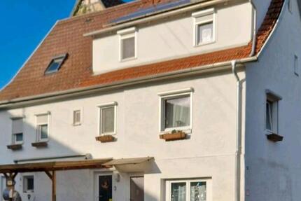 Haus Ostelsheim - 9 Zimmer, 182 m&sup2;, 285.000&euro; | Angebot:26916785