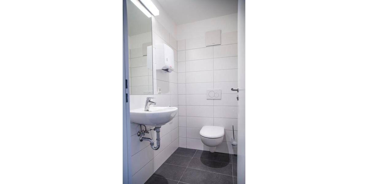 Gewerbeobjekt Pfullingen - 1.400&euro; | Angebot:25802203