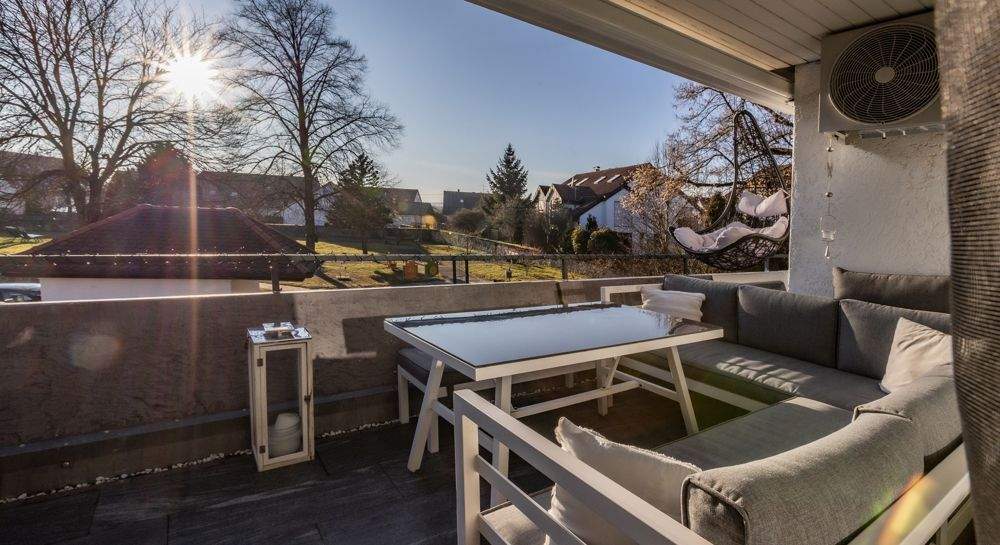 Etagenwohnung Wolfschlugen - 4 Zimmer, 90 m&sup2;, 380.000&euro; | Angebot:25743281