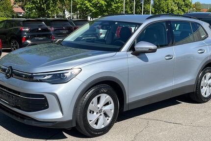 VW Tiguan 24.000 km 33.700 &euro; Dettingen/Erms 72581