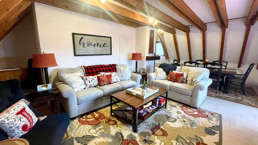 Mehrfamilienhaus, Wohnhaus Steinenbronn - 6 Zimmer, 190 m&sup2;, 2.650&euro; | Angebot:26290912