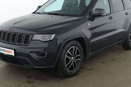 Jeep Grand Cherokee 92.389 km 26.970 &euro; Stuttgart 70195