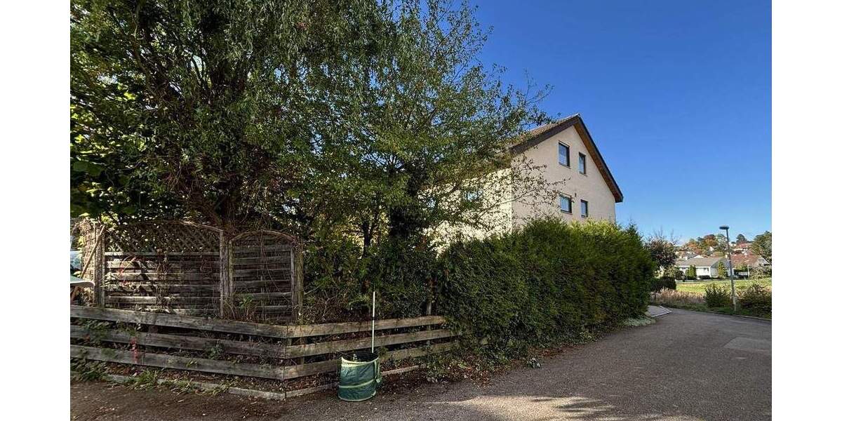 Etagenwohnung Sindelfingen Nord - 2 Zimmer, 72 m&sup2;, 1.150&euro; | Angebot:25707590