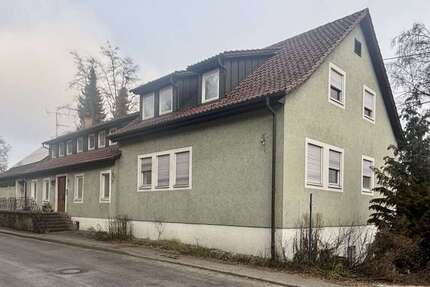 Haus Gomadingen - 18 Zimmer, 583 m&sup2;, 435.000&euro; | Angebot:24733061