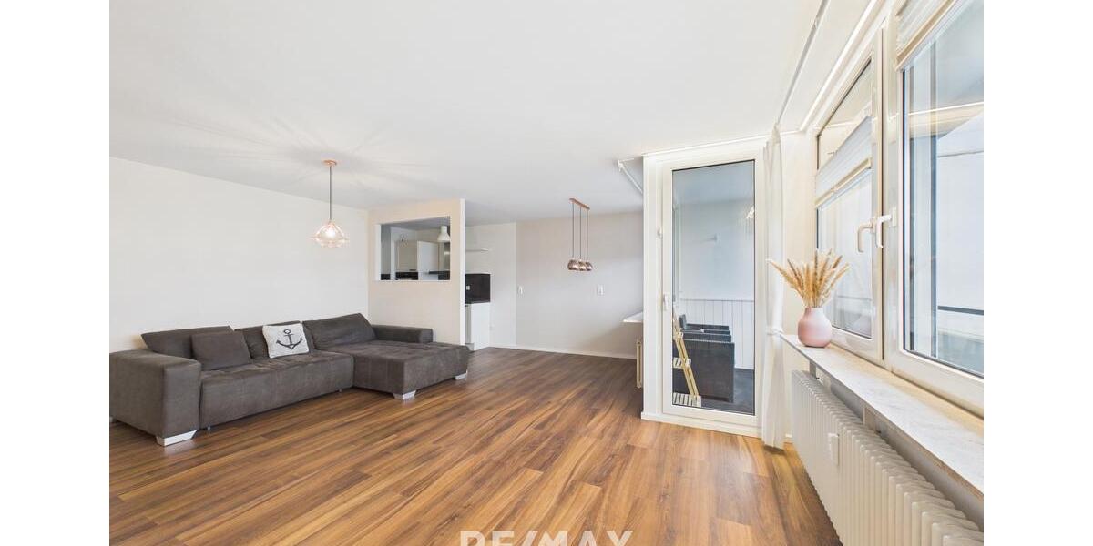 Etagenwohnung Sindelfingen Eichholz - 3 Zimmer, 86 m&sup2;, 1.300&euro; | Angebot:25812803