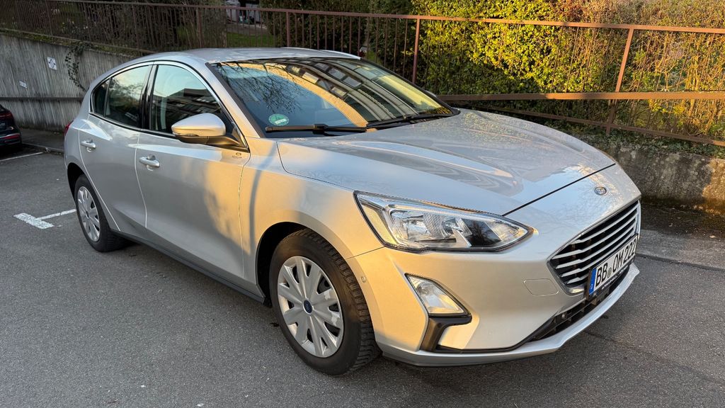 Ford Focus 69.000 km 12.499 &euro; Sindelfingen 71065