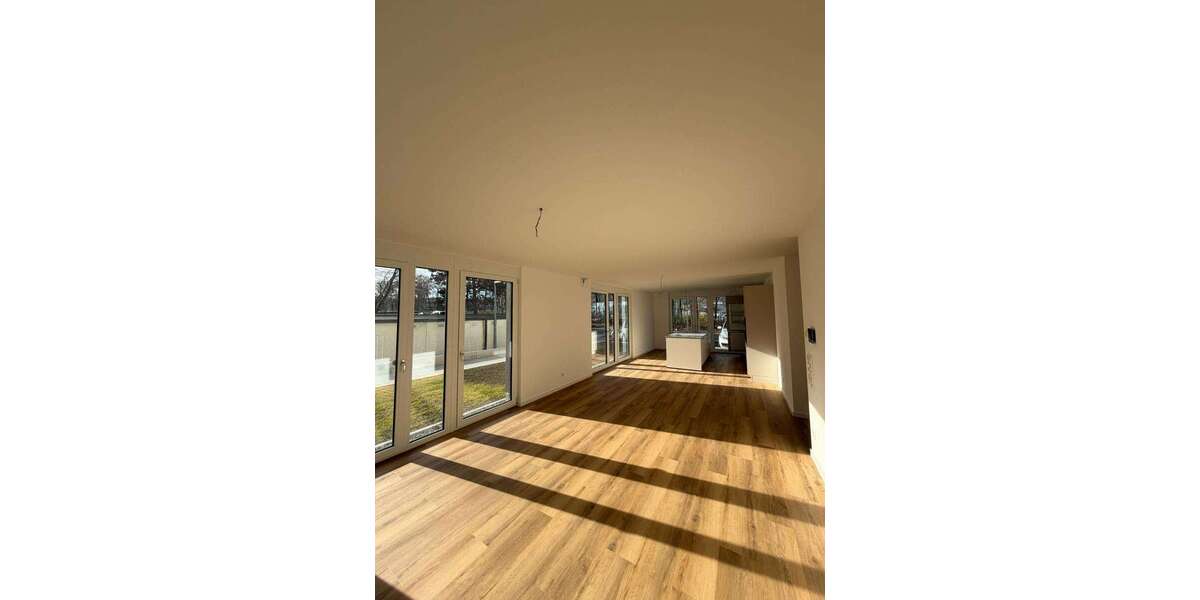 Etagenwohnung Pfullingen - 4 Zimmer, 108 m&sup2;, 1.288&euro; | Angebot:20688298