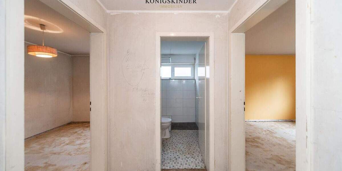 Mehrfamilienhaus, Wohnhaus Stuttgart Vaihingen Dürrlewang - 6 Zimmer, 149 m&sup2;, 830.000&euro; | Angebot:25680007