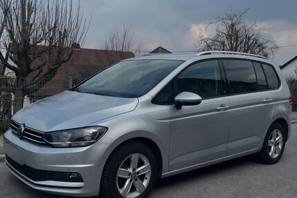 VW Touran 140.900 km 13.800 &euro; Aidlingen 71134