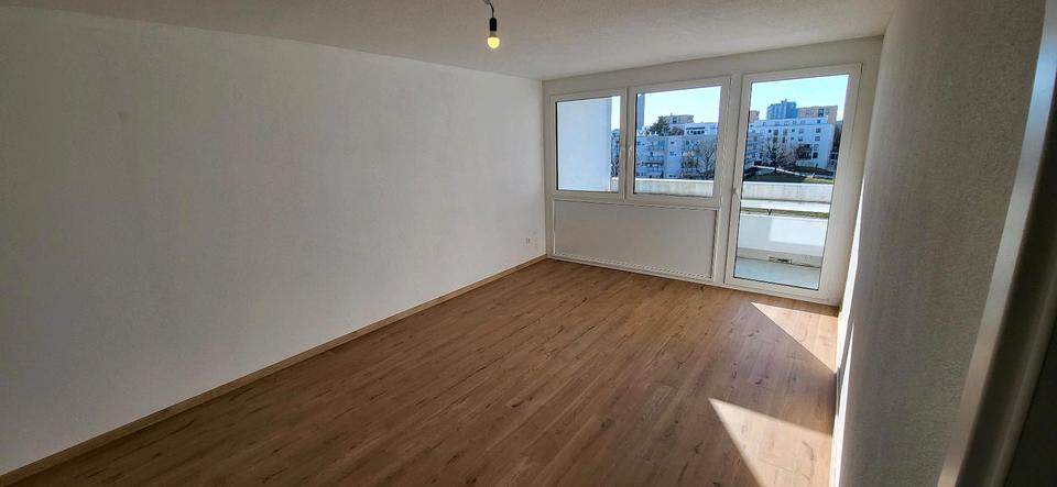 Etagenwohnung Stuttgart Vaihingen - 3 Zimmer, 82 m&sup2;, 289.000&euro; | Angebot:24369927