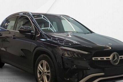 Mercedes-Benz GLA 200 9.953 km 35.280 &euro; Mössingen 72116
