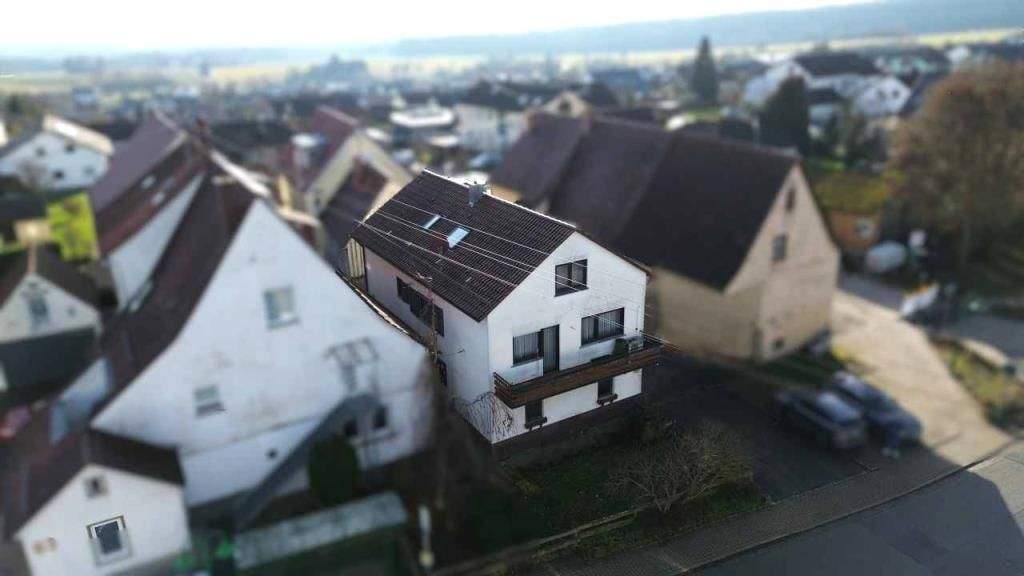 Einfamilienhaus Nagold-Hochdorf Hochdorf - 8 Zimmer, 191 m&sup2;, 394.000&euro; | Angebot:25745176