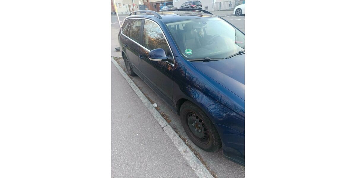 VW Golf 231.000 km 2.350 &euro; Reutlingen 72760