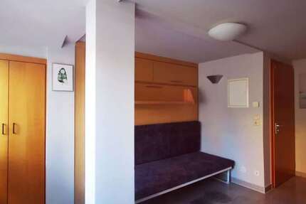 Zimmer Stuttgart Stuttgart-Mitte - 1 Zimmer, 1.300&euro; | Angebot:25286959