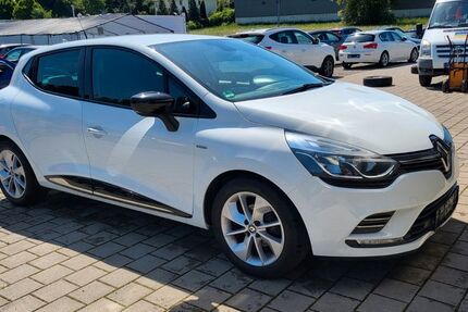 Renault Clio 129.000 km 8.390 &euro; Horb-Mühringen 72160