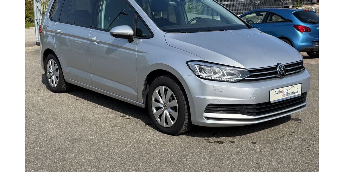 VW Touran 160.000 km 15.999 &euro; Horb am Neckar 72160