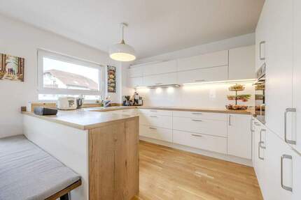 Wohnung Stuttgart / Hofen Hofen - 4 Zimmer, 100 m&sup2;, 629.000&euro; | Angebot:25880200