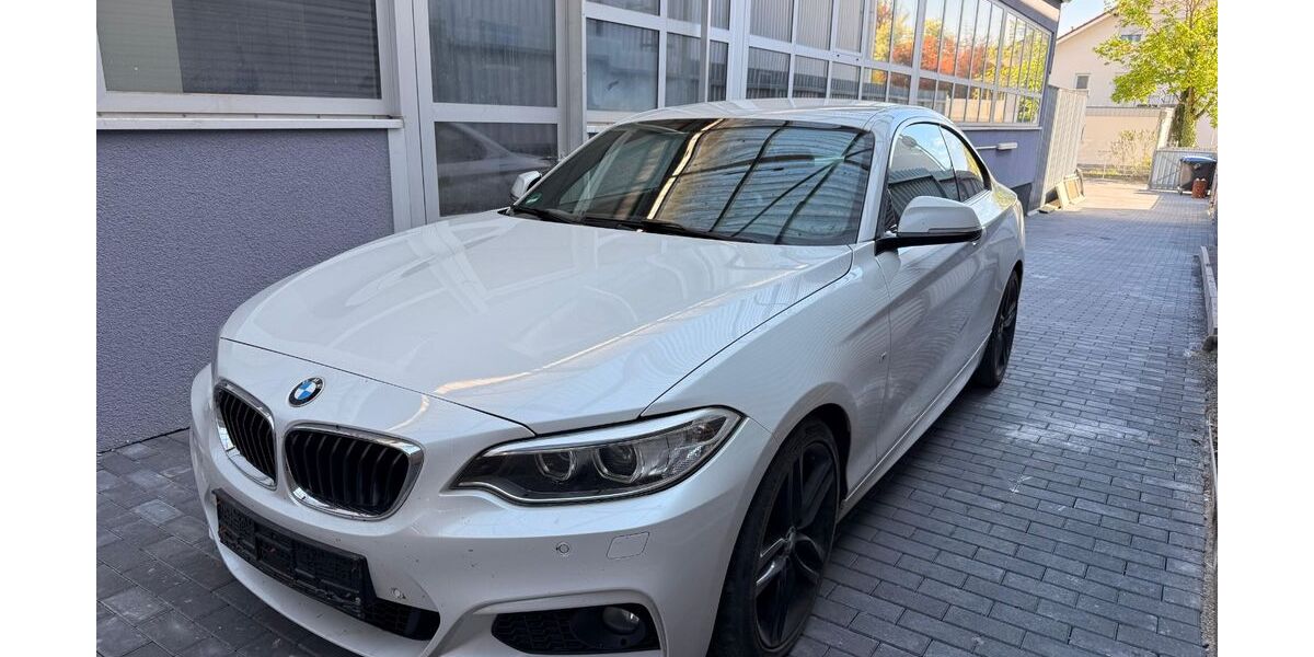 BMW 225 207.545 km 14.990 &euro; Magstadt 71106